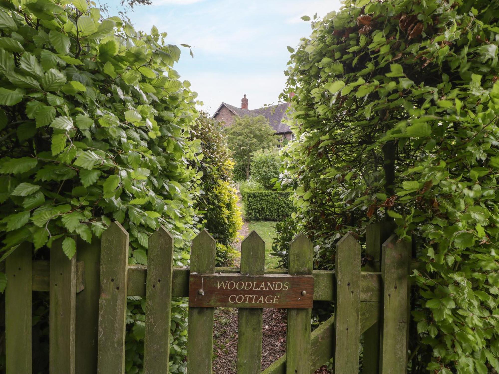 Woodlands Cottage Леминстер Экстерьер фото